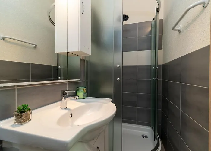 Filomena Couette-café Trogir